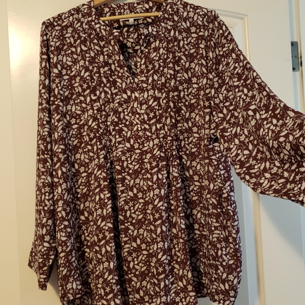 XXL deep red and floralxprint swing tunic.